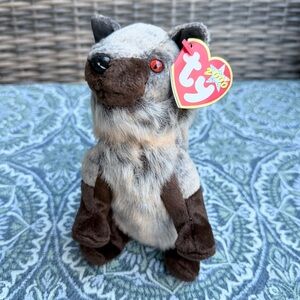 Ty Beanie Babies Collection HOWL the Wolf 7 Inch Plush Stuffed Animal Toy 2000